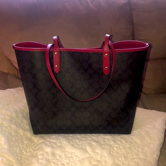 NWT - Coach city tote brown and red reversible to red also - Picture 3 of 6